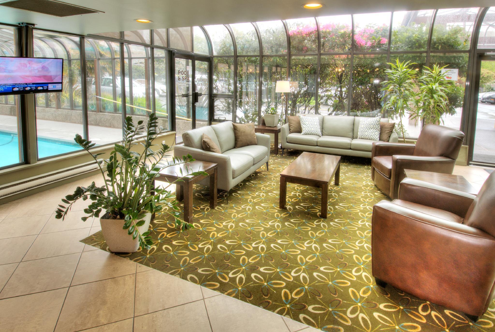 Days Inn By Wyndham Victoria On The Harbour Екстериор снимка